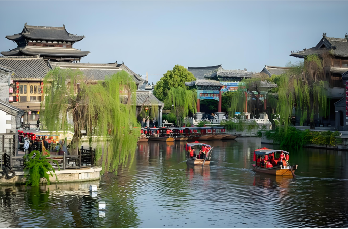 台儿庄古城票务系统升级：告别排队长龙，小泥人助力实现“智慧分时预约”