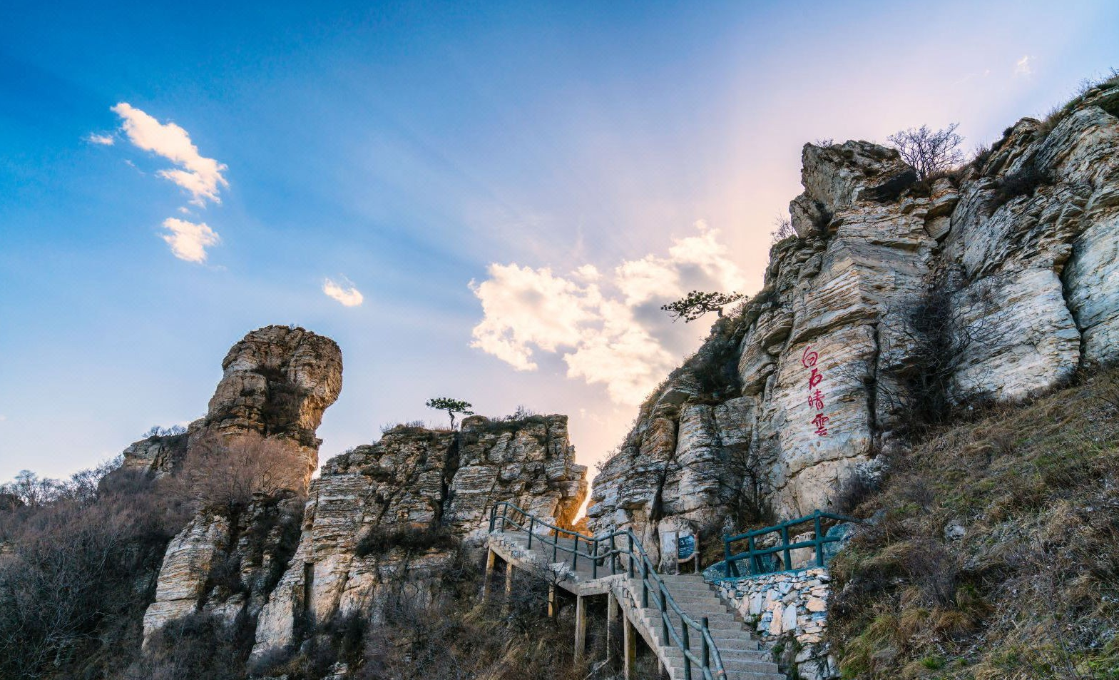 峰林智变・文旅焕新 —— 小泥人票务系统重塑白石山景区运营新生态