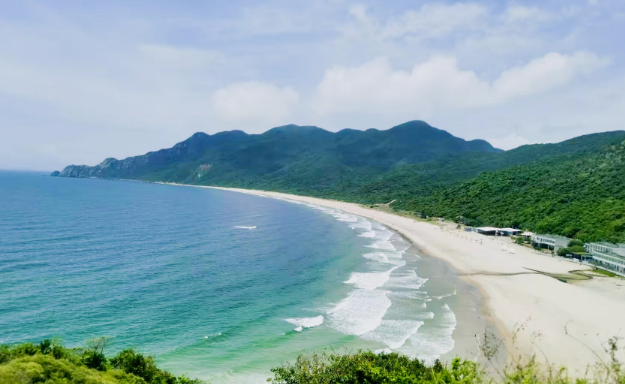 数字文旅赋能海岛新体验 小泥人与广东珠海荷包岛景区签约微信小程序票务系统项目合作