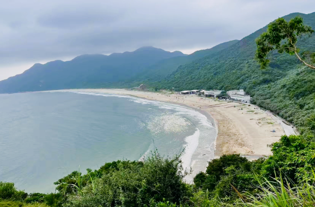 科技赋能海岛文旅升级！珠海荷包岛景区与小泥人签约酒店PMS智慧管理系统