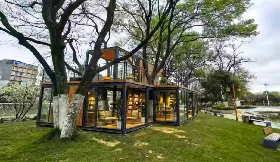 湖北省咸宁市两河四岸与小泥人签约合作，游船票务系统全链路数字化体系落地