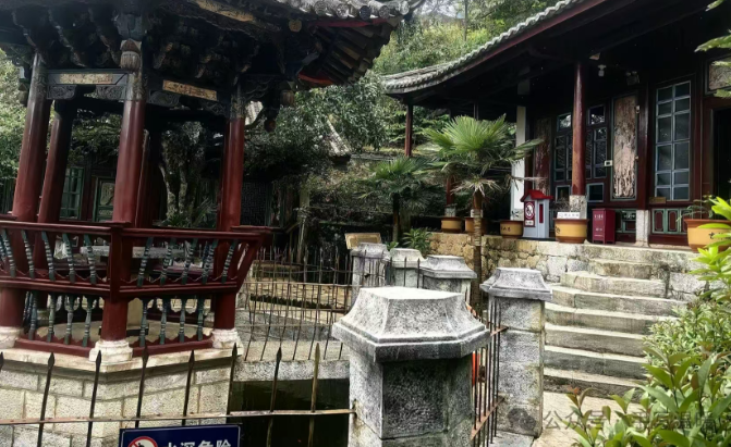 小泥人签约云南陇西世族庄园签约合作多业态管理系统 全域数字化升级文旅运营新范式