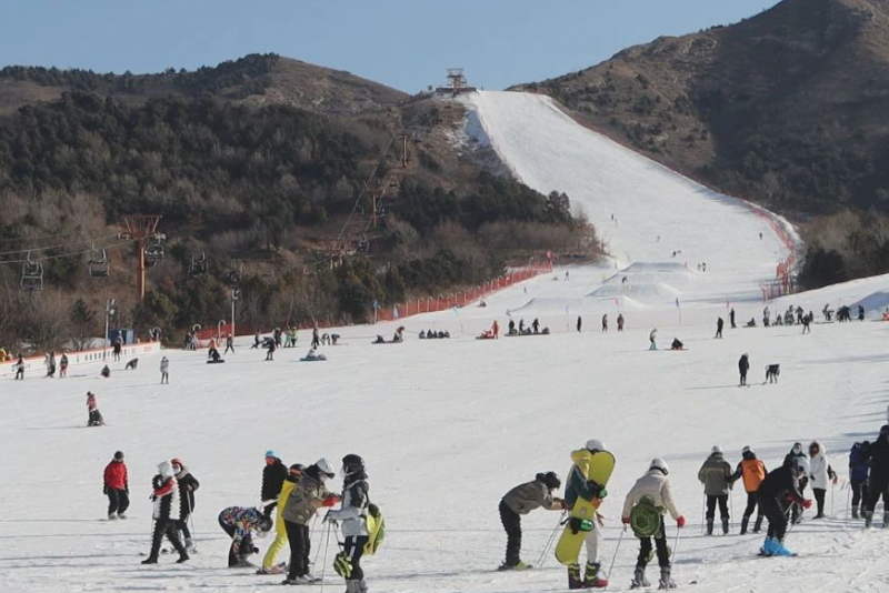  从本地部署到SaaS：鹞子沟滑雪场的这次系统升级，省下了三笔钱